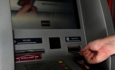 Este fin de semana cobran el sueldo los empleados provinciales