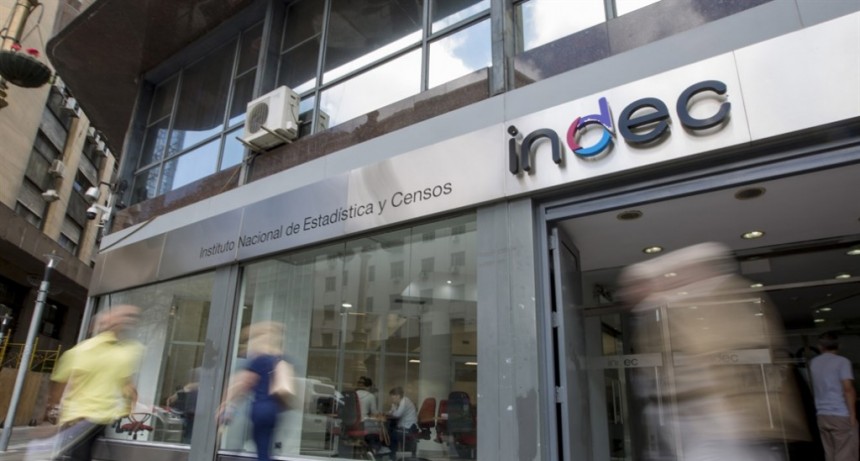 El consumo bajo en los supermercados, pero subieron en los shoppings