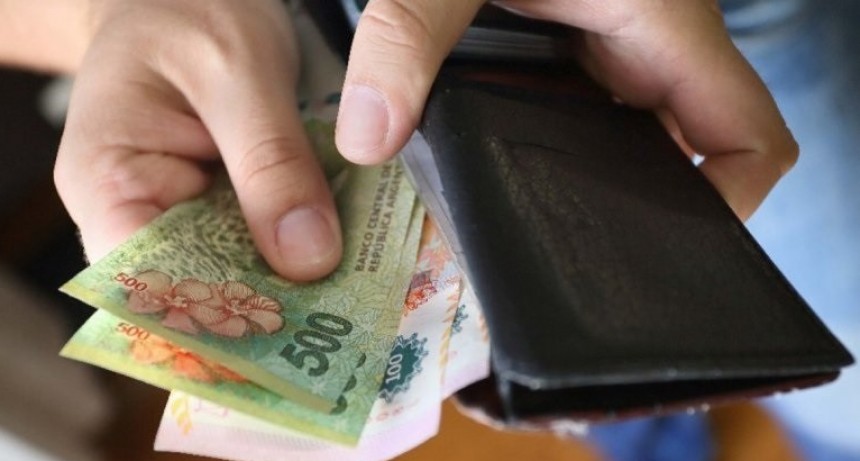 Los salarios del sector privado cayeron en el 2020