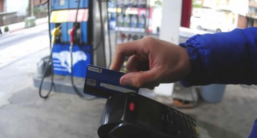 Aumentan en marzo los combustibles el 5%