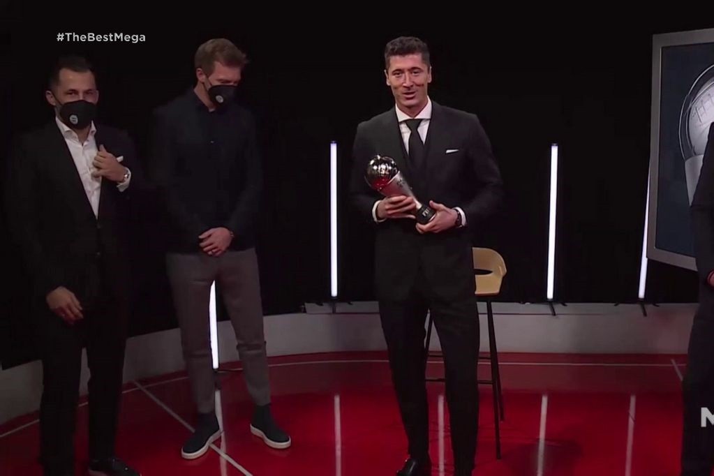 Lewandowski derrotó a Lionel Messi en los premios The Best