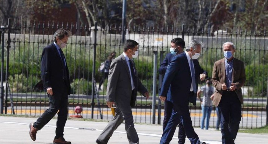 Alberto Fernández viajará a principios de febrero a China