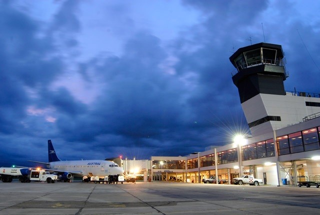 Ampliaran el aeropuerto internacional Martín Miguel de Güemes
