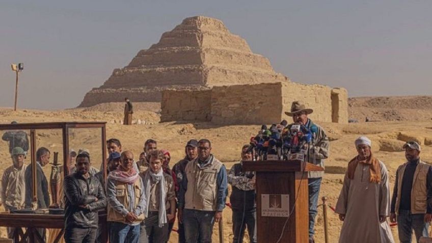 Encontraron una momia de oro en tumbas de Egipto