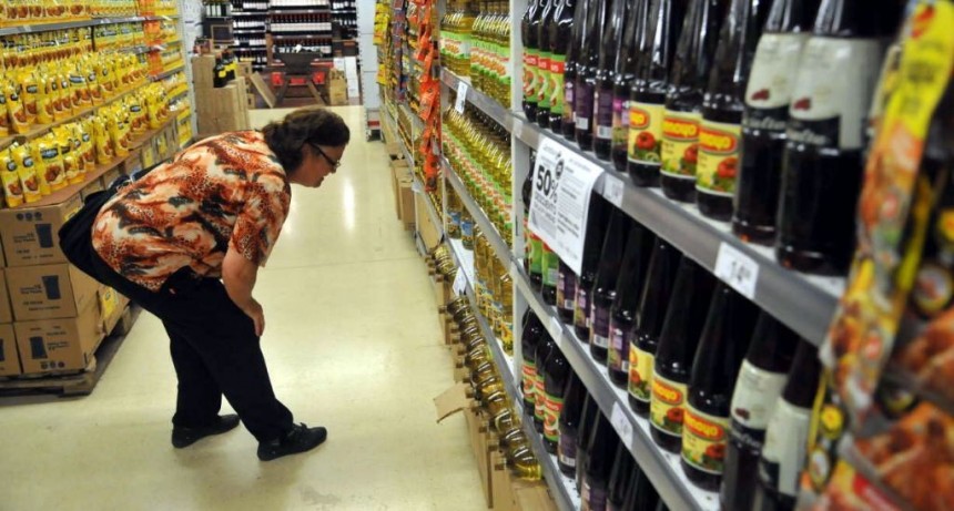 El consumo esta 25 puntos porcentuales debajo de la inflación