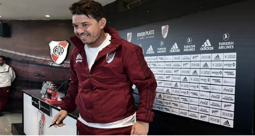 Gallardo podría dirigir mañana en Santa Fe