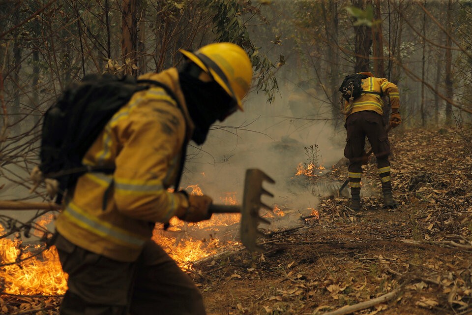 En Chile todavía hay 260 focos de incendios forestales