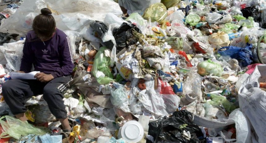 Más  argentinos cayeron por día en la pobreza