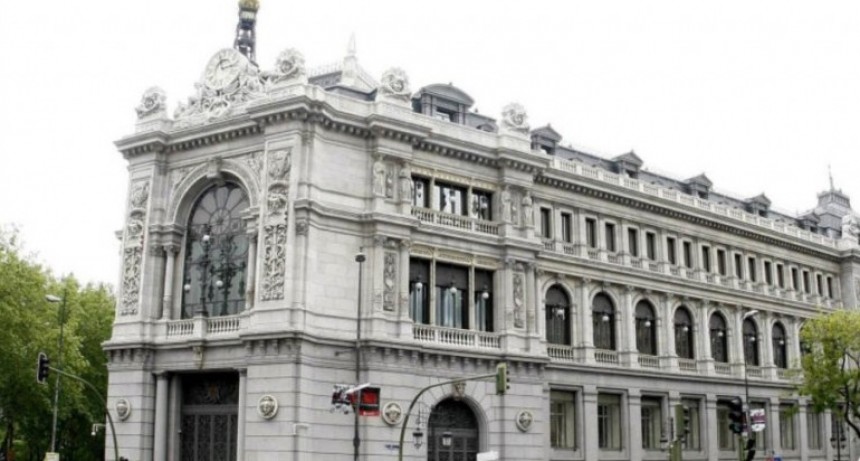 Bancos salen a captar pesos a plazo fijo