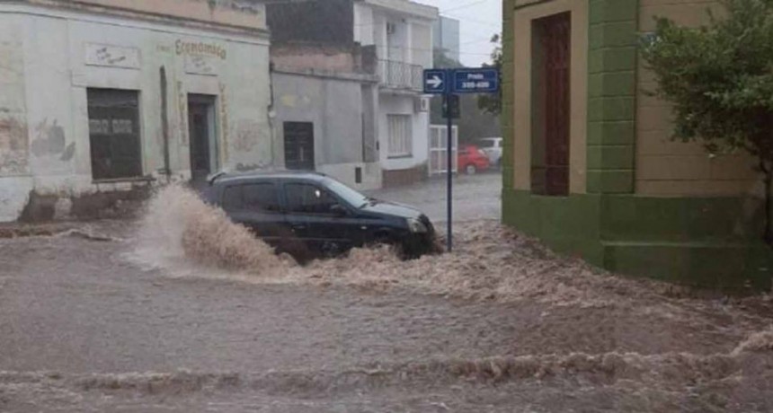 En Catamarca 200 familias asistidas por un fuerte temporal