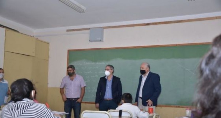 Cánepa: La presencialidad en la escuela es un gran paso hacia adelante 