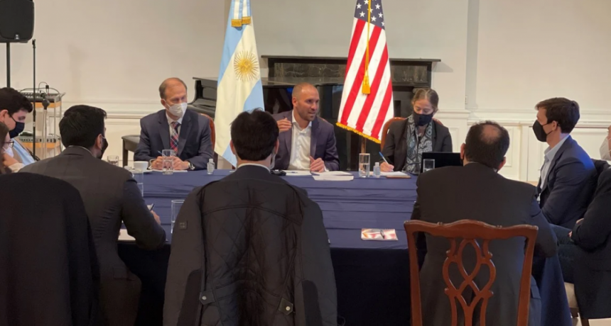 Martín Guzmán se reunió con inversores en Nueva York y les prometió “previsibilidad” y 'reglas claras'