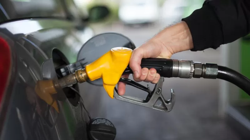 Shell subió 3,8% los precios de los combustibles