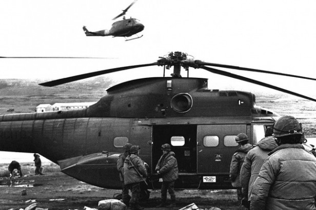 Avión de combate en las Malvinas Abril 1982