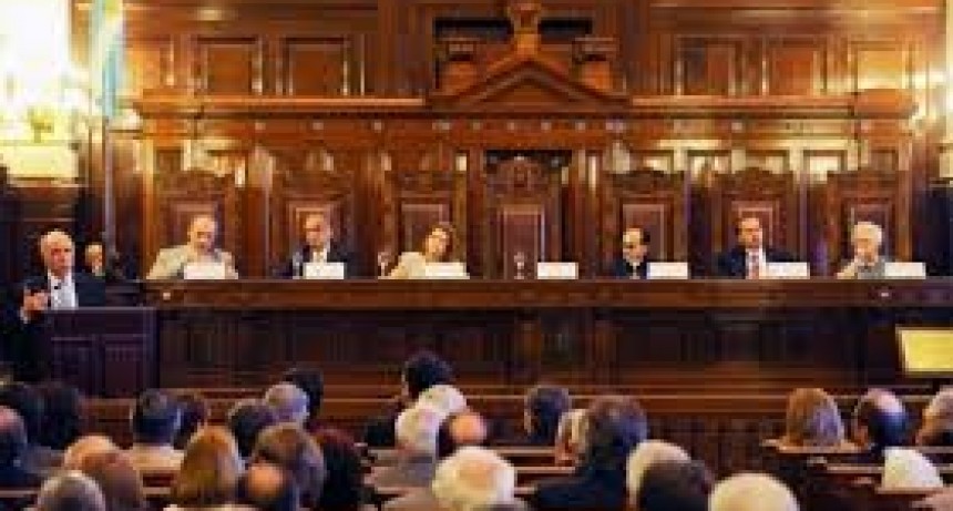 Autorizan aumento del 10% para el Poder Judicial