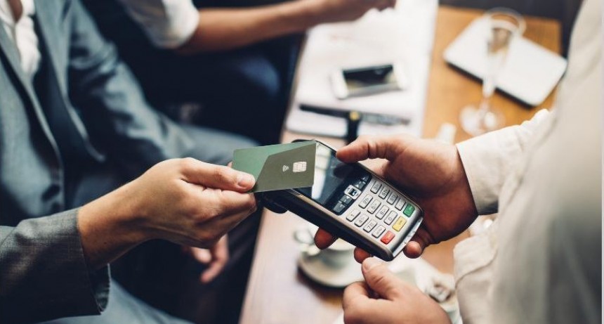 Extienden el plazo para el pago de tarjetas hasta el fin de la cuarentena