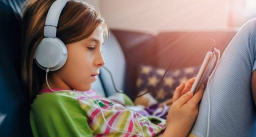 Amazon mantiene abiertos y gratuitos audio-libros para niños y estudiantes 