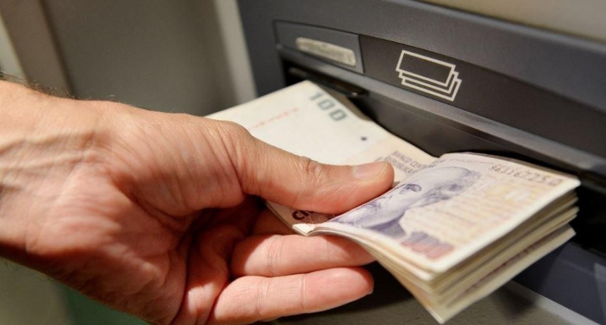 Empleados públicos provinciales cobran abril el día 4