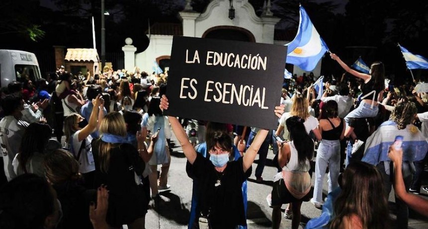 Larreta y Fernández se reúnen hoy por el cierre de escuelas