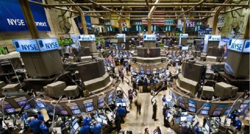 Wall Street abre mixto y el Dow Jones sube un 0.06%