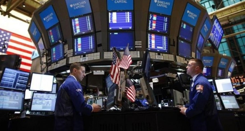 Wall Street abre al alza tras el PIB