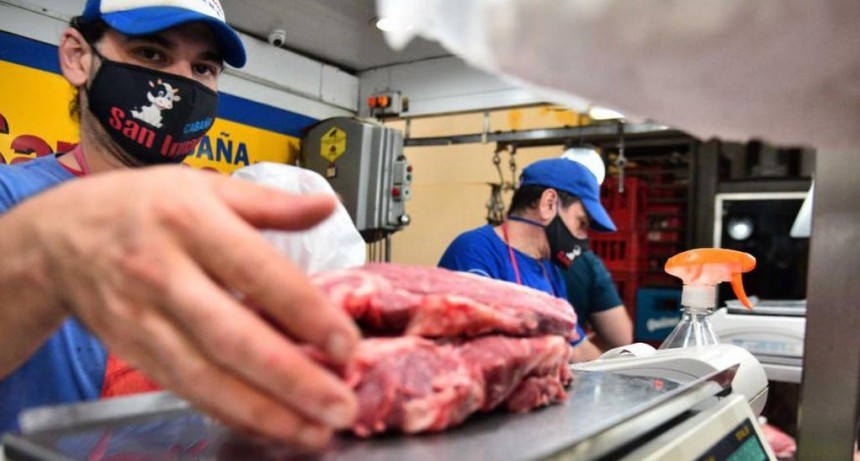 Polémica por la inflación, el precio de alimentos y la incidencia de impuestos