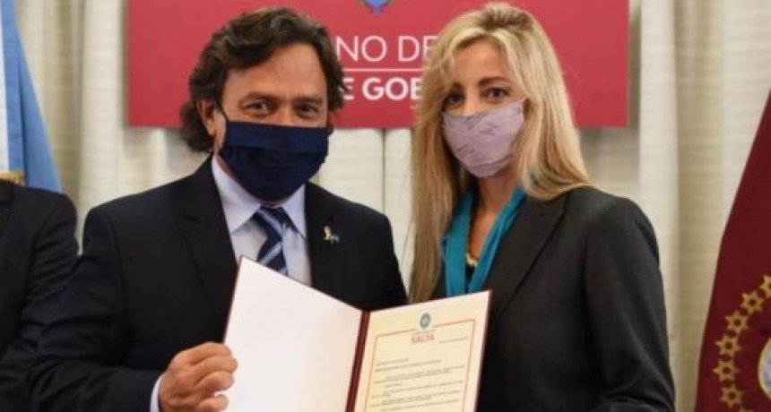 Sáenz tomó juramento a la nueva Secretaria de Minería y Energía