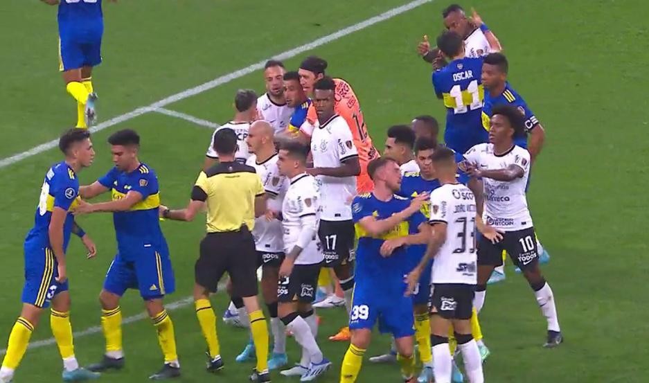 Boca en un duelo clave en busca del pase a octavos se enfrenta ante Corinthians