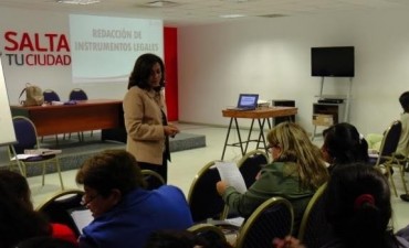 Nuevo Curso de Redacción de Instrumentos legales