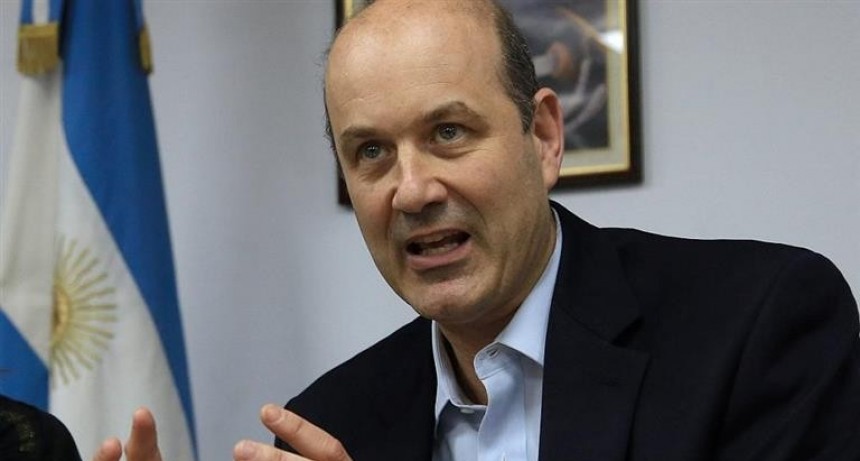 Sturzenegger renuncia a la presidencia de BCRA