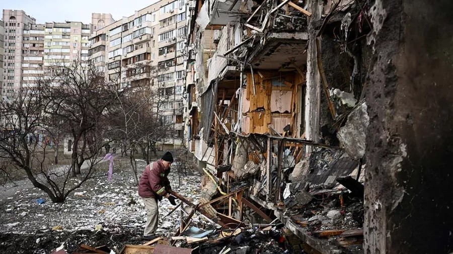 Rusia bombardea la capital de Ucrania antes de la cumbre del G7 en Alemania