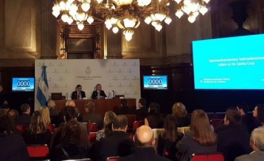 Presentan en audiencia pública el impacto ambiental de las dos represas sobre el río Santa Cruz