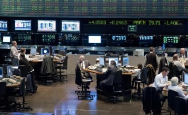 El Merval cedió un 0,8% y cortó racha de tres avances al hilo