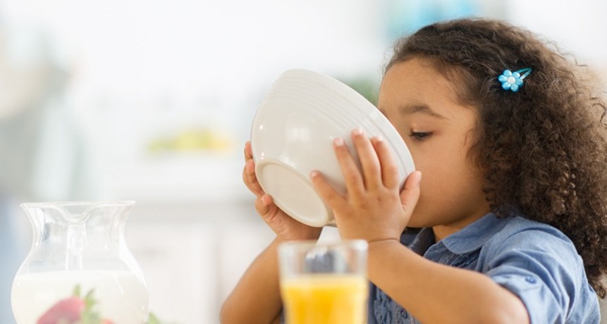 De qué se alimentan los pequeños es tan importante como la forma de hacerlo 