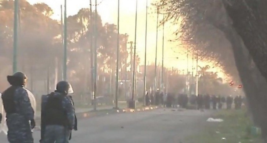 Dos fracciones de la UOCRA se enfrentaron a tiros