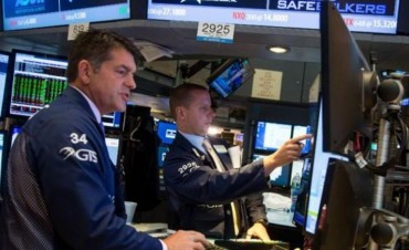 Wall Street abre último día de agosto con firmes ganancias
