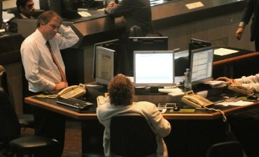 El Merval mantiene anota su duodécima alza en fila