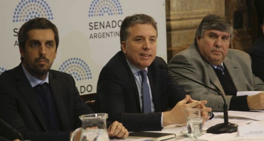 Dujovne defiende el Presupuesto en el Senado