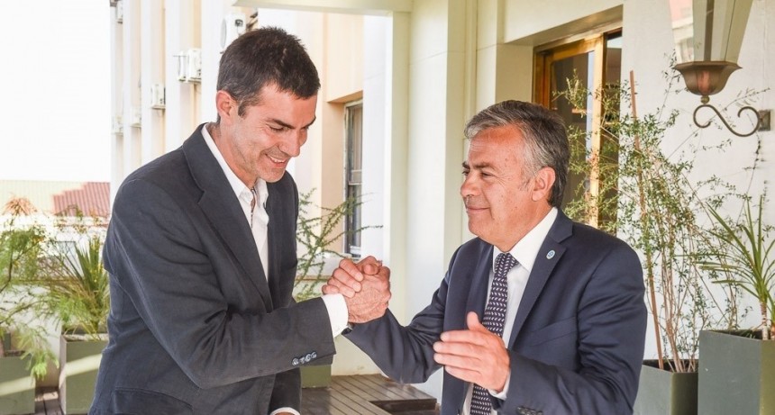 Juan Manuel Urtubey se reuniò con Alfredo Cornejo