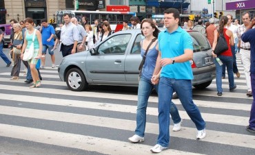 Piden respetar las señales de tránsito y contribuir con la accesibilidad de los peatones