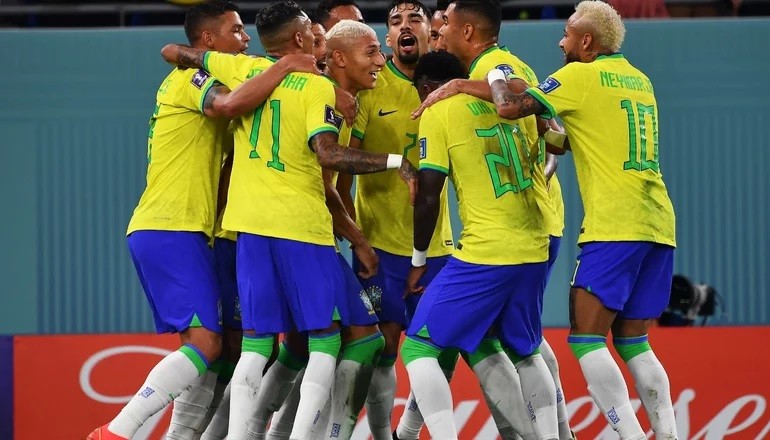 Brasil bailó a Corea y  pasó a cuartos de final